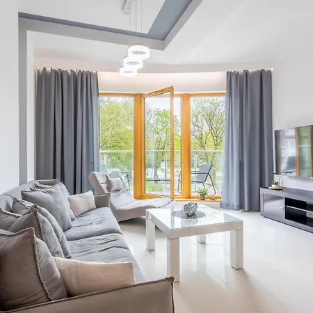 Geraeumiges Und Luxurioeses Tower 12 By Interhome Świnoujście